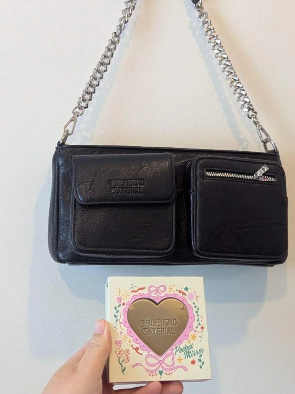 Good Totes Girlfriend Material Cargo Pochette - Black, silver hardware